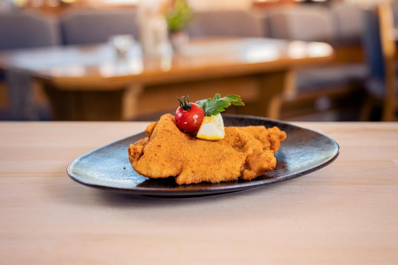 Hotel & Restaurant Becher Donzdorf Εξωτερικό φωτογραφία